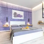 Akalli Apartahotel 4*