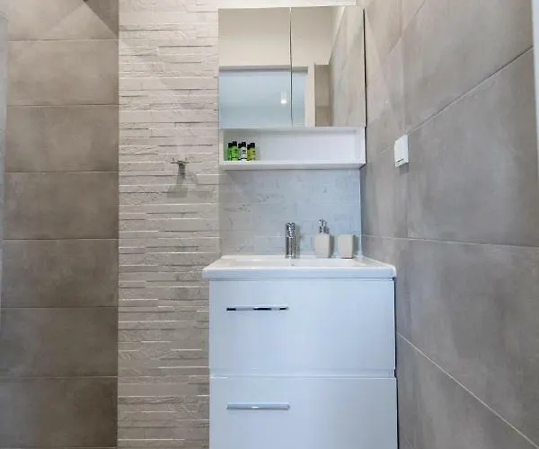 Aparthotel Akalli 4*